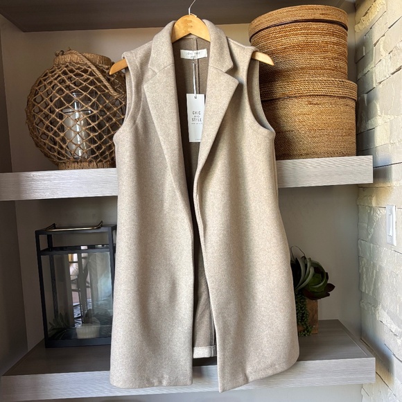 NWT Love Tree Sleeveless Coat Beige - Picture 1 of 5